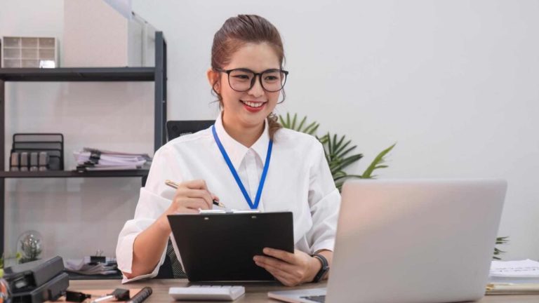 Medical Administrative Assistant – Streamline Your Healthcare Operations