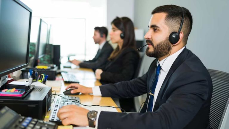 Outsourced Help Desk Services That Grow With Your Business