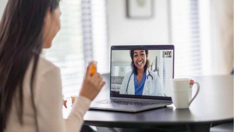 Virtual media scribe assistant service