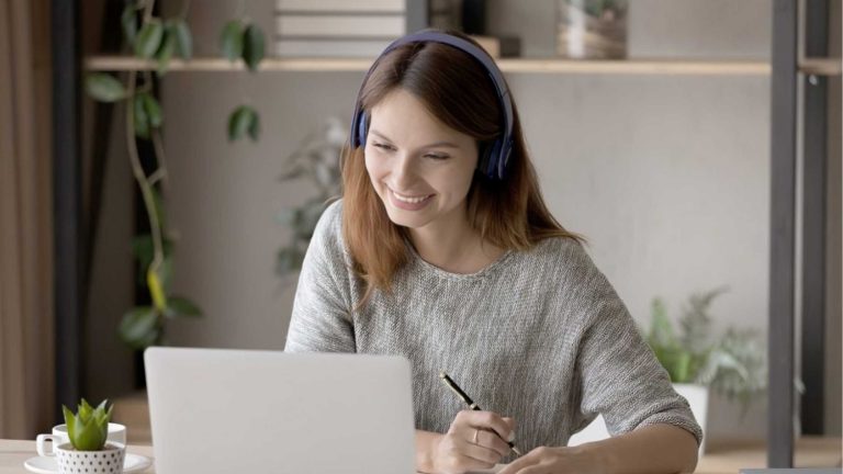 How Are Powering Small Business Automation Virtual Assistant