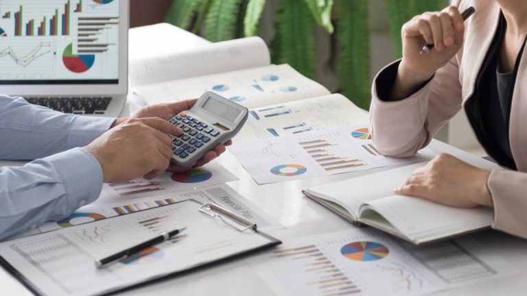 Management Accounting Vs Financial Accounting_ Understanding the Key Differences