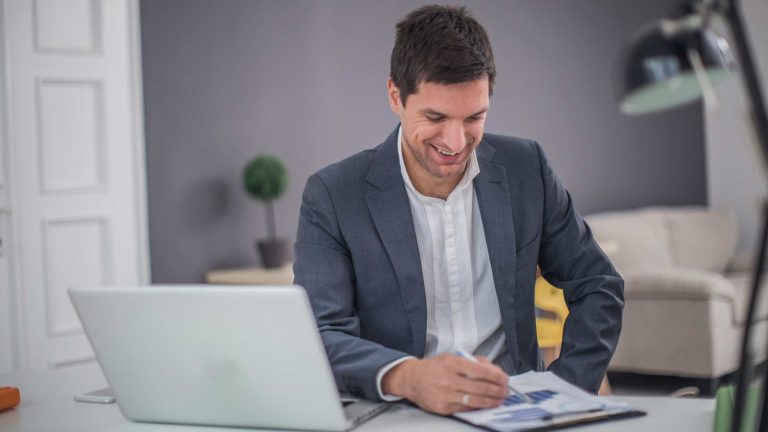 Financial Advisor Virtual Assistant_ Simplifying Wealth Management for Modern Advisors