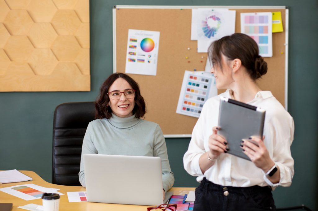 HR Tasks Small Businesses_