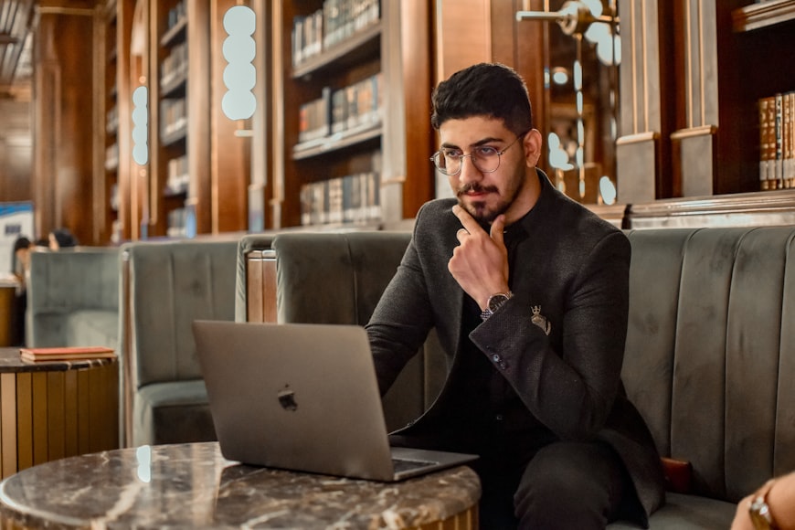 How Law Firms Can Offer Remote Guidance to Clients